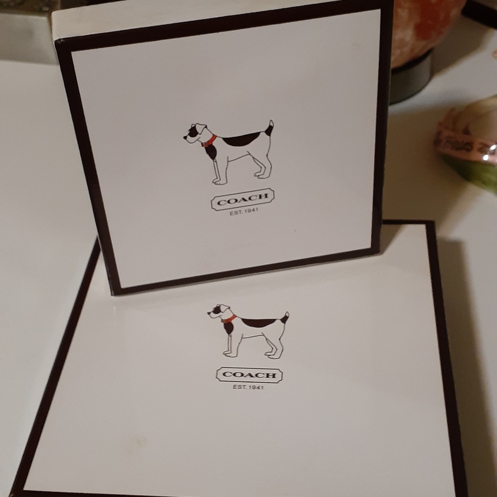 COACH DOG COLLAR & LEASH SET.